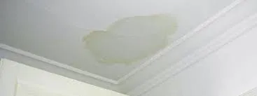 ظاهرة تسرب المياه من السطح